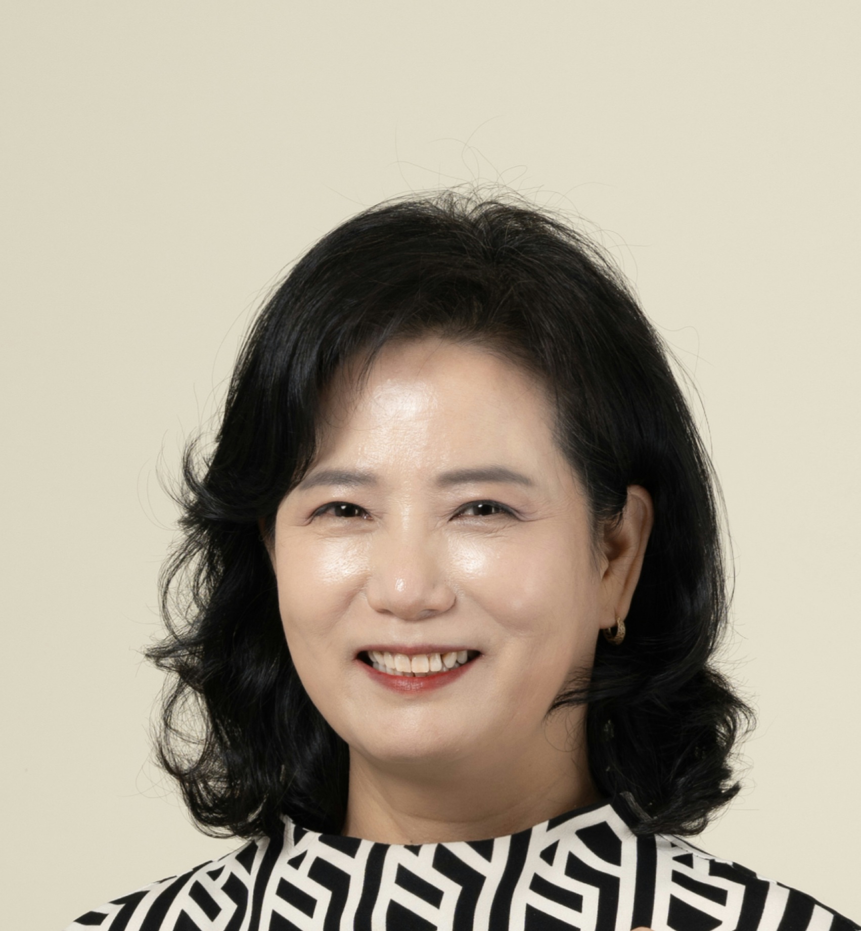 강사 이름 : 신미라