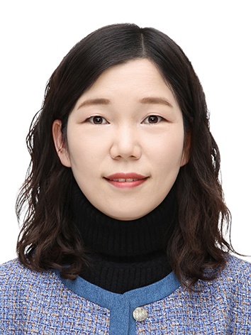 강사 이름 : 유나미