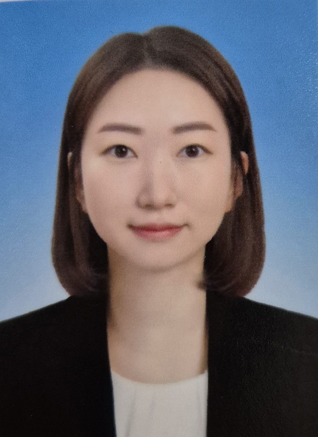 강사 이름 : 김한나
